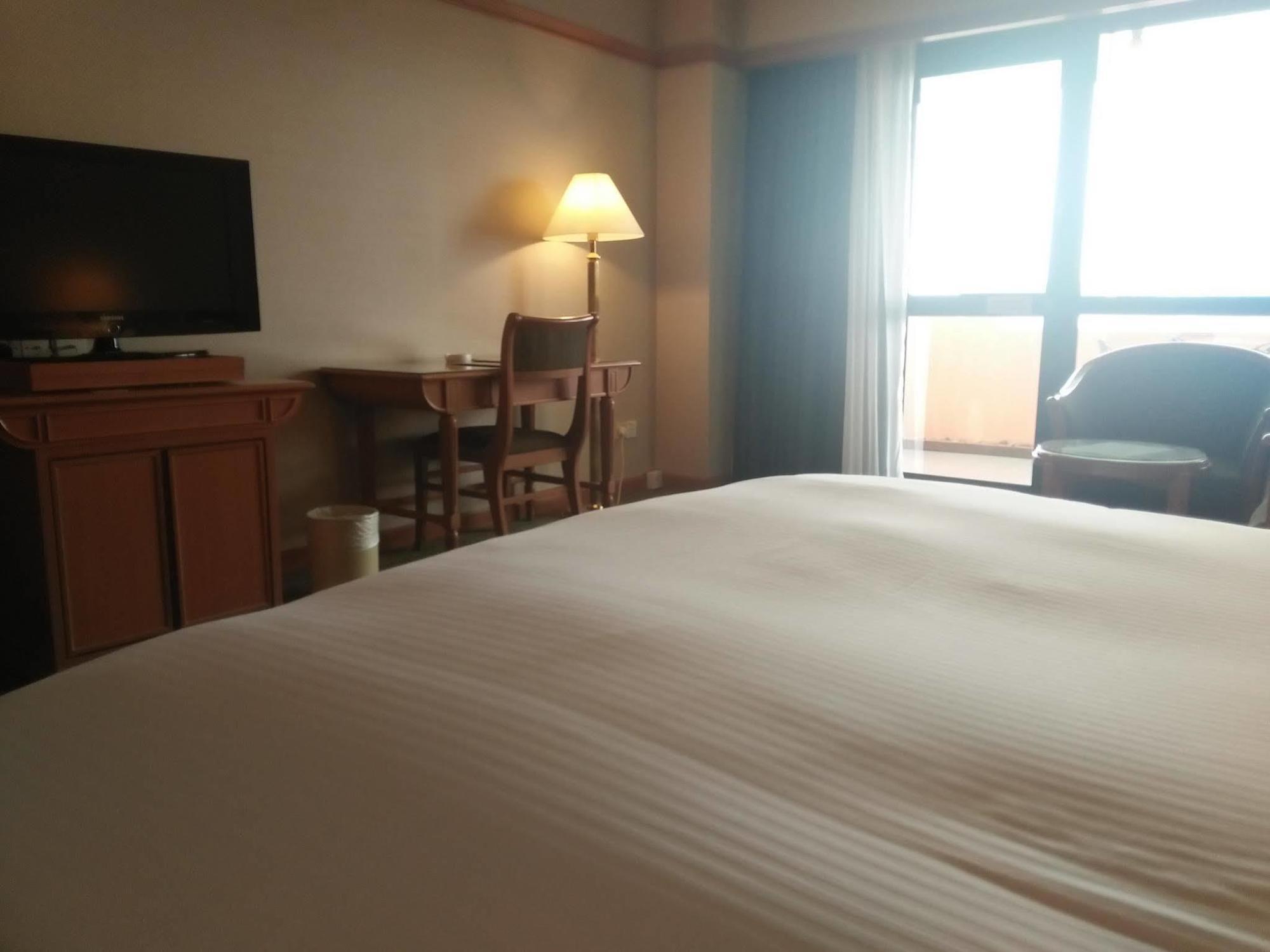Grand Palace Hotel Miri Eksteriør bilde